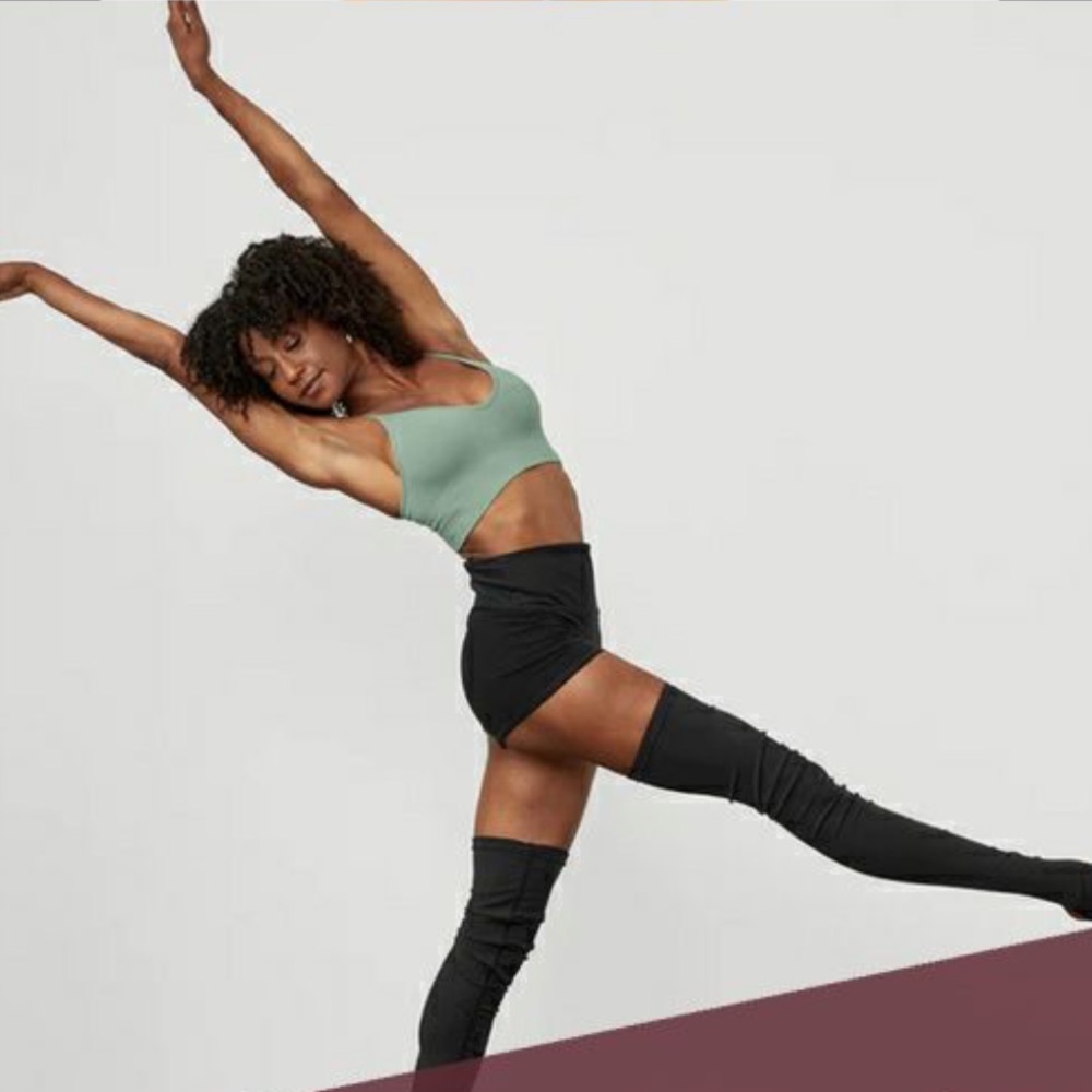 ALO Yoga Delight Bralette Cropped Bra Top Soft Seagrass Green S - Picture 3 of 7